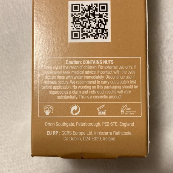 dr botanicals Lemon Superfood Rescue Butter & Coffee & Walnut Facial Exf… - Picture 10 of 12